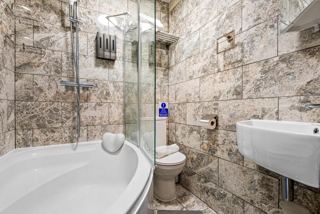 Studio with Garden View4